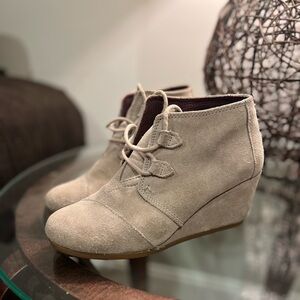 TOMS Wedge Bootie